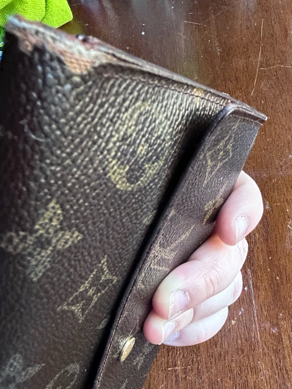 Louis Vuitton Epi Leather Long Wallet Brown Bifold Snap Made in Spain Auth LV - Picture 17 of 17